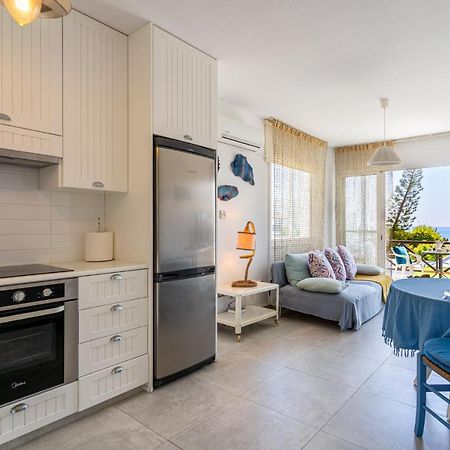 Seawaves 1- Bedroom Apartment Near Meneou Beach Larnaca Ngoại thất bức ảnh