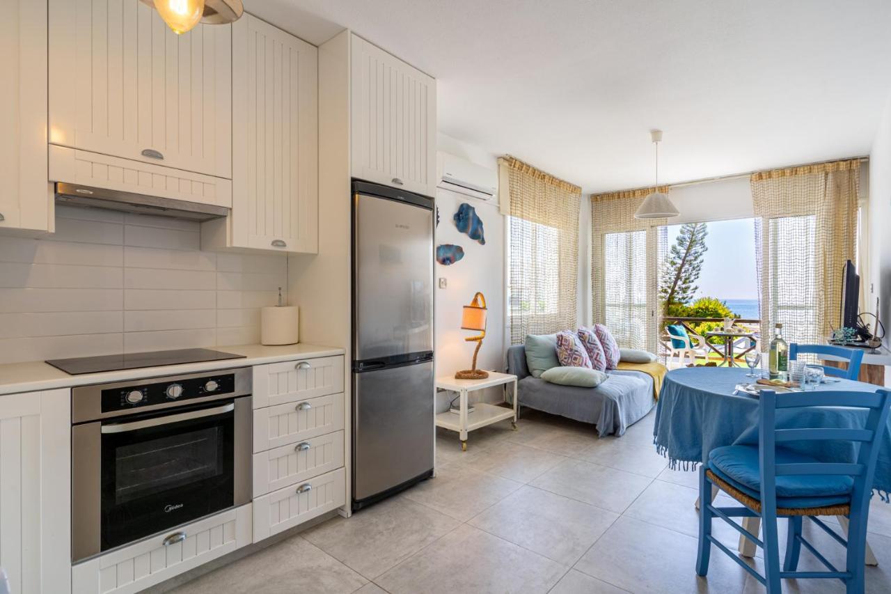 Seawaves 1- Bedroom Apartment Near Meneou Beach Larnaca Ngoại thất bức ảnh